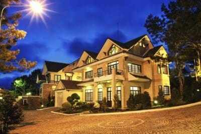 Khách sạn 3 sao ở Đà Lạt “đáng đồng tiền bát gạo”