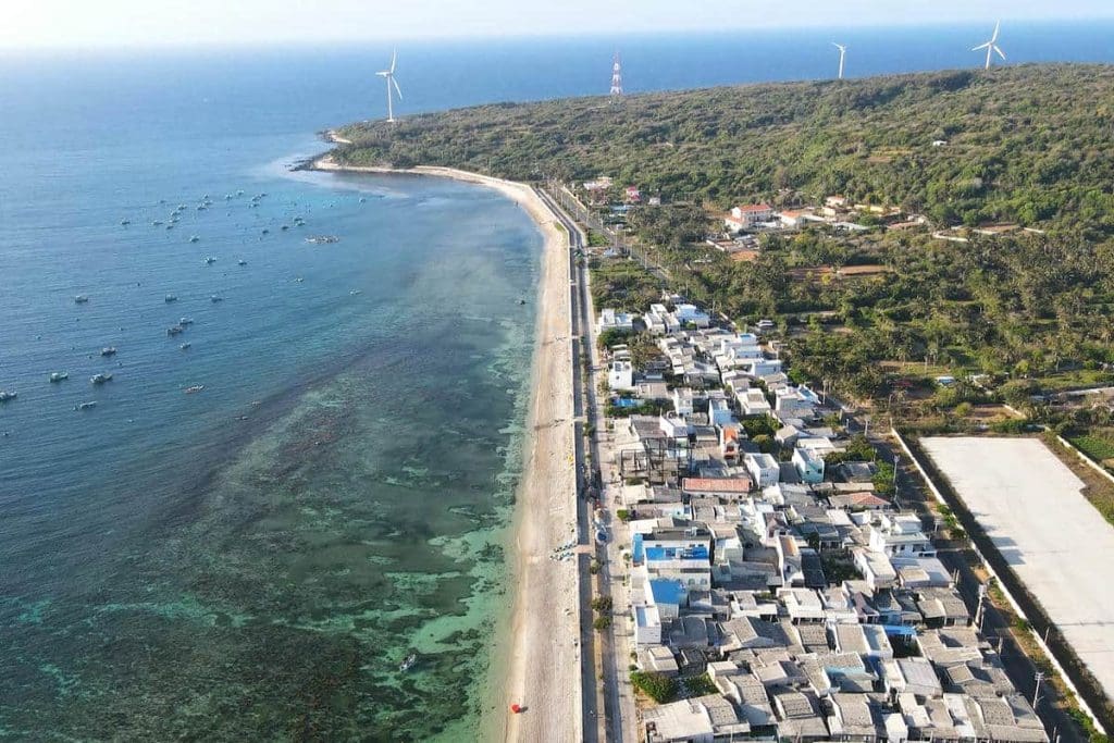 Bãi Lăng - Phú Quý: Vẻ đẹp nguyên sơ nơi cuối trời biển đảo 9 bai lang phu quy 1